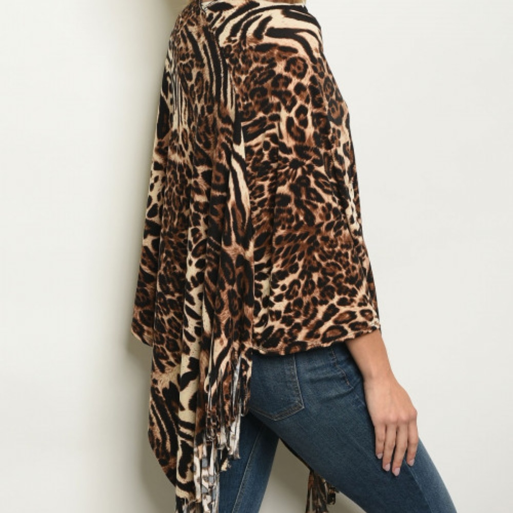 ANIMAL PRINT PONCHO - Picture 4 of 4